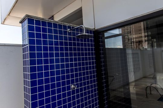 Piscina de apartamento à venda com 1 quarto, 27m² em Bethaville I, Barueri