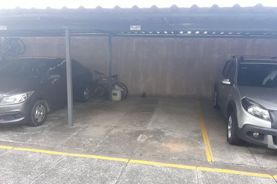 Garagem de apartamento à venda com 2 quartos, 67m² em Jardim Garcia, Campinas