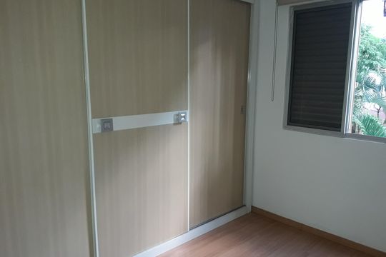 Quarto de apartamento à venda com 2 quartos, 67m² em Jardim Garcia, Campinas