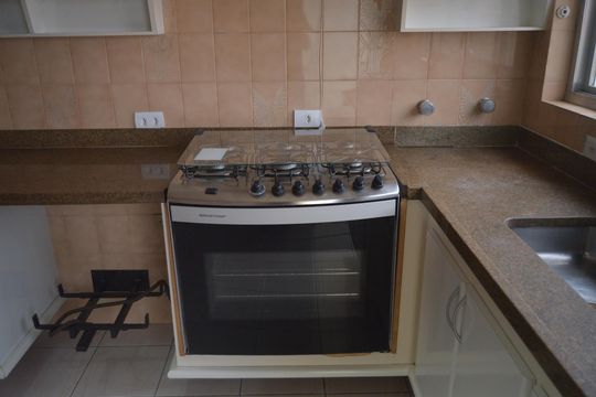 Cozinha de casa para alugar com 3 quartos, 290m² em Bangú, Santo André