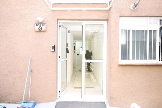 Área comum - Saguão do prédio de apartamento para alugar com 2 quartos, 45m² em Colônia (zona Leste), São Paulo