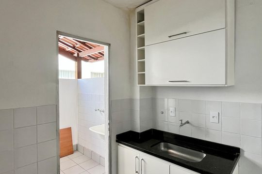 Apartamento para alugar com 2 quartos, 60m² em Sagrada Família, Belo Horizonte