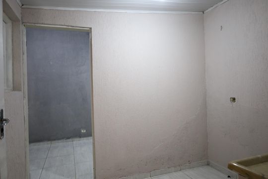 Kitnet/Studio para alugar com 1 quarto, 38m² em Interlagos, São Paulo