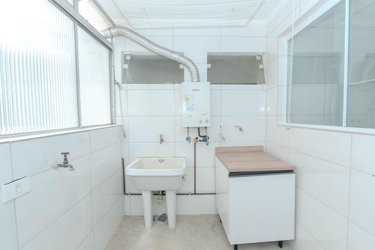 Área de Serviço de apartamento à venda com 3 quartos, 100m² em Jardim Paulista, São Paulo