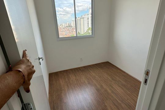 Quarto de apartamento à venda com 2 quartos, 40m² em Morumbi, São Paulo