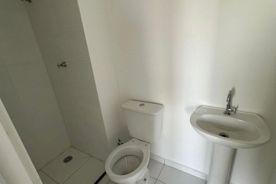 Banheiro de apartamento à venda com 2 quartos, 40m² em Morumbi, São Paulo