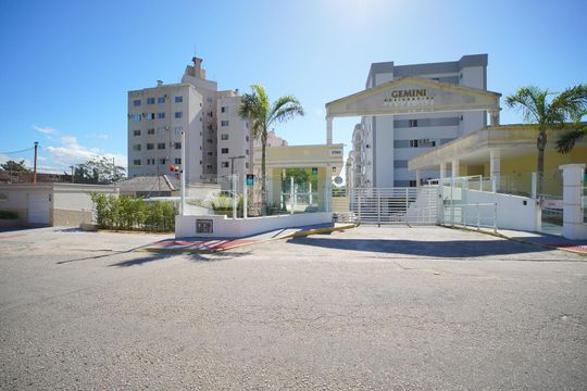 Fachada de apartamento para alugar com 1 quarto, 80m² em Ponta de Baixo, São José