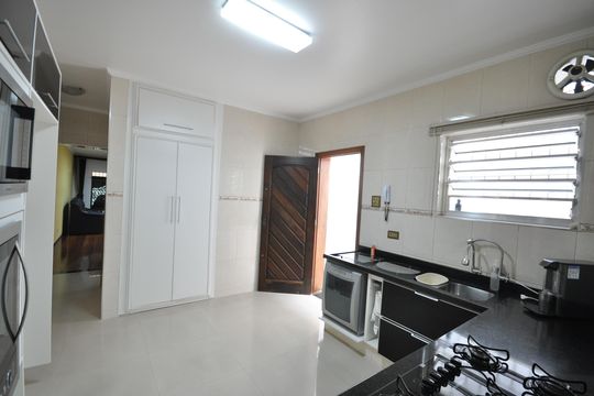 Cozinha de casa à venda com 3 quartos, 122m² em Vila Guilherme, São Paulo