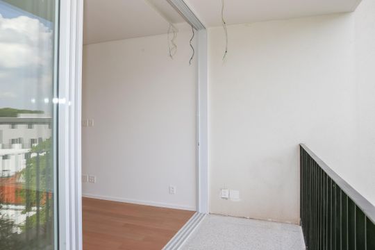 Sacada de apartamento à venda com 2 quartos, 116m² em Lapa, São Paulo