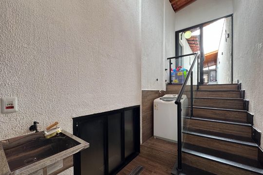 Área de Serviço de casa à venda com 3 quartos, 240m² em Anchieta, São Bernardo do Campo