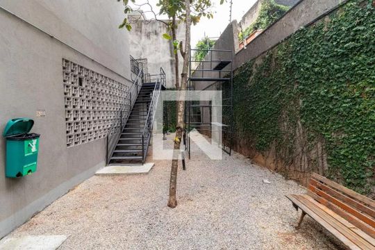 Área comum de kitnet/studio à venda com 1 quarto, 26m² em Perdizes, São Paulo