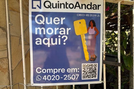 Placa Instalada em 11/04/2026 - Cod.COEY-1112 de casa à venda com 2 quartos, 190m² em Morro do Espelho, São Leopoldo