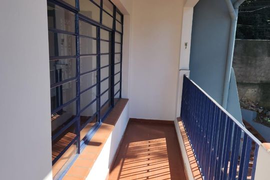 Varanda de casa para alugar com 3 quartos, 170m² em Vila Chica Luisa, São Paulo