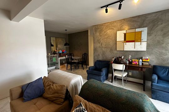 Sala de apartamento para alugar com 2 quartos, 105m² em Barra da Tijuca, Rio de Janeiro