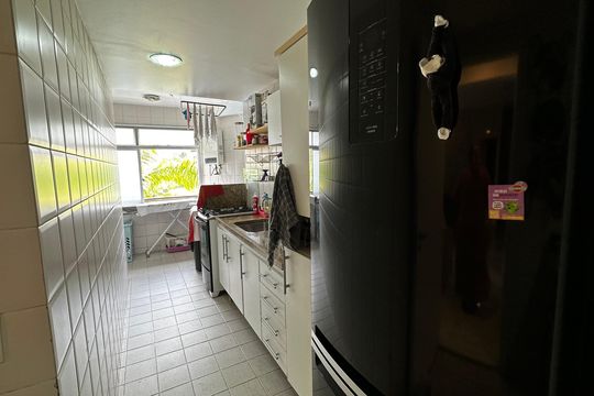 Cozinha de apartamento à venda com 2 quartos, 105m² em Barra da Tijuca, Rio de Janeiro
