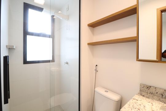 Banheiro do Quarto 2 de apartamento para alugar com 2 quartos, 86m² em Jardim Sul, Uberlândia