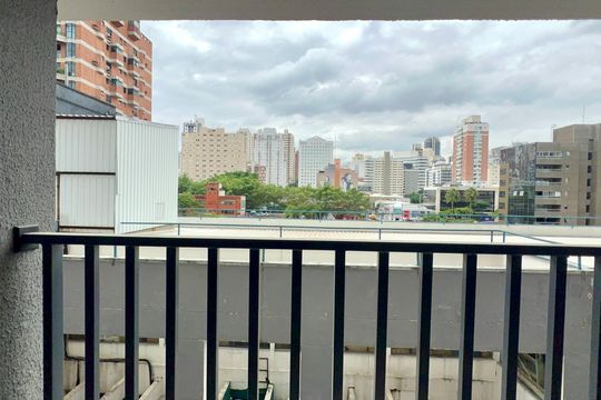 Varanda de kitnet/studio à venda com 1 quarto, 22m² em Pinheiros, São Paulo