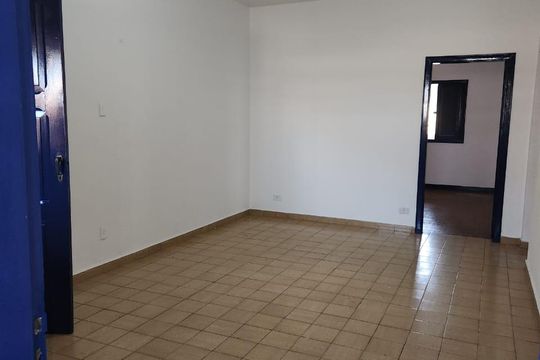 Sala de casa para alugar com 3 quartos, 169m² em Vila Chica Luisa, São Paulo