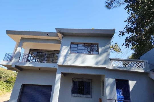 Fachada de casa para alugar com 3 quartos, 169m² em Vila Chica Luisa, São Paulo