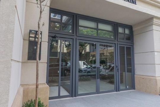 Fachada de apartamento à venda com 2 quartos, 147m² em Vila Nova Conceição, São Paulo