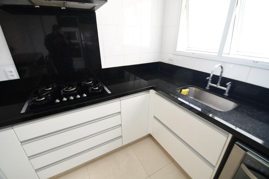 Cozinha de apartamento para alugar com 2 quartos, 113m² em Parque dos Pomares, Campinas