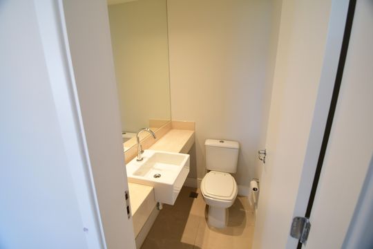 Lavabo de apartamento para alugar com 2 quartos, 113m² em Parque dos Pomares, Campinas