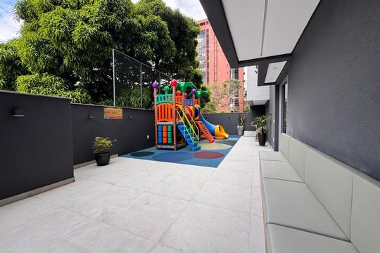 Apartamento à venda com 2 quartos, 60m² em Santa Efigênia, Belo Horizonte