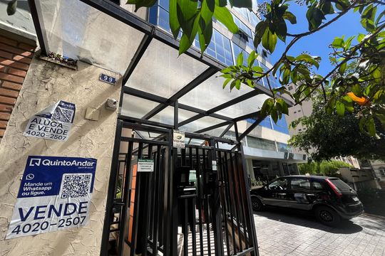 Fachada/Placa de kitnet/studio à venda com 1 quarto, 54m² em Santana, São Paulo