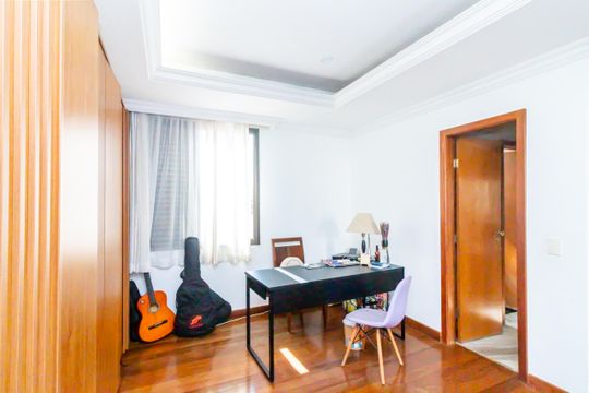 Escritório de apartamento à venda com 4 quartos, 163m² em Liberdade, Belo Horizonte