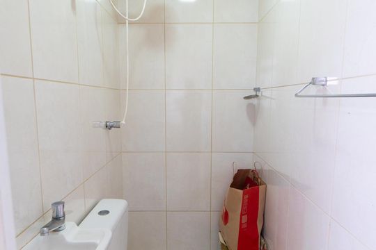 Banheiro de serviço de apartamento à venda com 3 quartos, 78m² em Vila da Saúde, São Paulo
