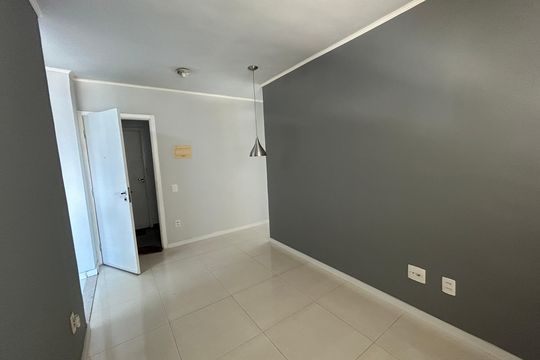 Sala de apartamento à venda com 2 quartos, 45m² em Água Santa, Rio de Janeiro