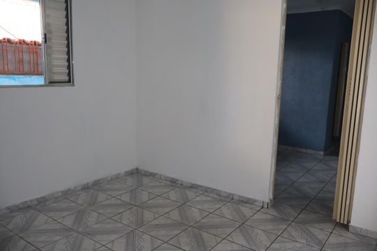 Sala de casa para alugar com 1 quarto, 60m² em Parque Boa Esperança, São Paulo