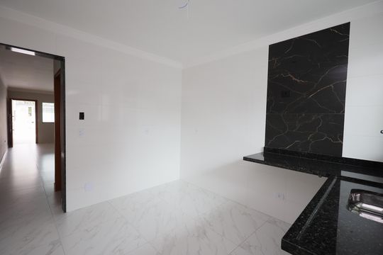 Cozinha de casa à venda com 3 quartos, 122m² em Vila Mazzei, São Paulo