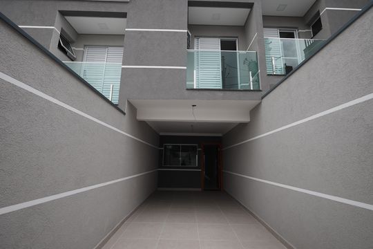Garagem de casa à venda com 3 quartos, 122m² em Vila Mazzei, São Paulo