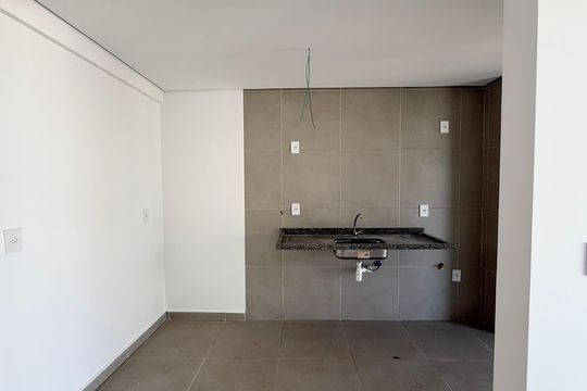 Cozinha de apartamento para alugar com 1 quarto, 55m² em Balneario Cidade Atlantica, Guarujá