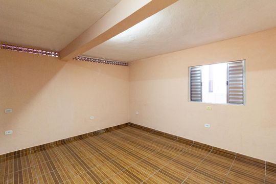 Casa para alugar com 1 quarto, 60m² em Conceicao, Osasco
