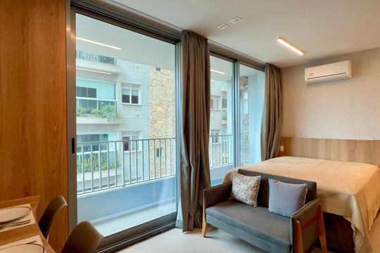 Kitnet/Studio para alugar com 1 quarto, 31m² em Pinheiros, São Paulo