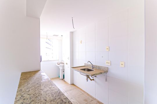Cozinha de apartamento à venda com 2 quartos, 60m² em Cachambi, Rio de Janeiro