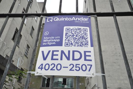 Placa de apartamento à venda com 3 quartos, 52m² em Vila Sabrina, São Paulo