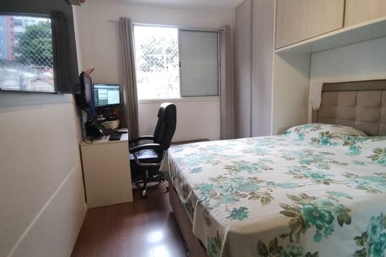 Quarto de apartamento para alugar com 2 quartos, 68m² em Bela Vista, Osasco