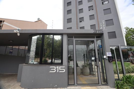 Fachada do Prédio de apartamento à venda com 2 quartos, 49m² em Niterói, Canoas