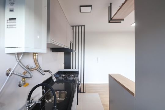 Cozinha - Armários de apartamento à venda com 2 quartos, 49m² em Niterói, Canoas