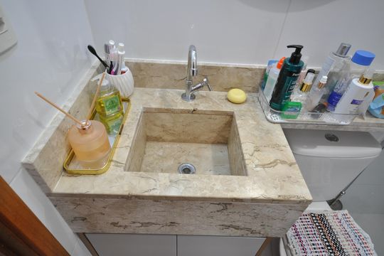 Banheiro de apartamento para alugar com 2 quartos, 42m² em Vila Gustavo, São Paulo