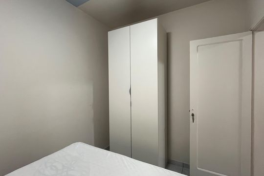 Quarto  de apartamento para alugar com 1 quarto, 37m² em Embaré, Santos