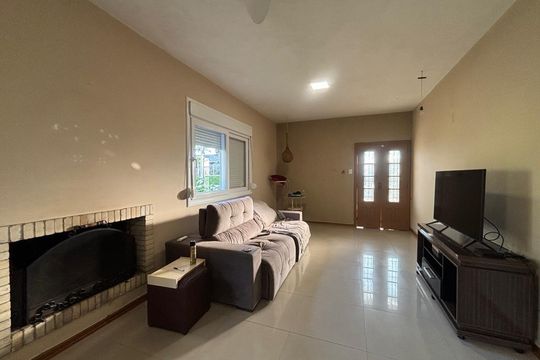 Casa para alugar com 3 quartos, 472m² em Padre Reus, São Leopoldo