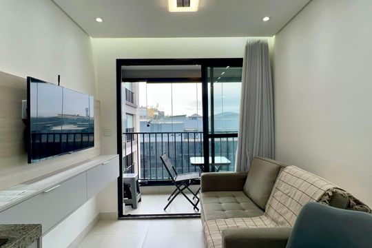 Sala de kitnet/studio para alugar com 1 quarto, 30m² em Pinheiros, São Paulo