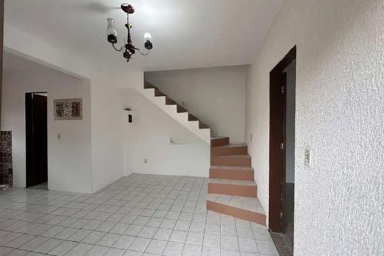 Sala de casa para alugar com 3 quartos, 75m² em Vargem do Bom Jesus, Florianópolis