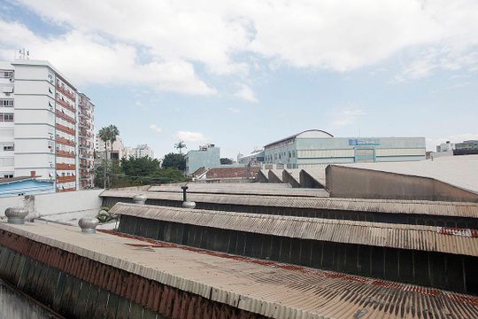 Quarto 2 Vista de apartamento para alugar com 3 quartos, 70m² em Floresta, Porto Alegre
