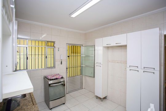 Cozinha de casa à venda com 3 quartos, 150m² em Centro, Diadema