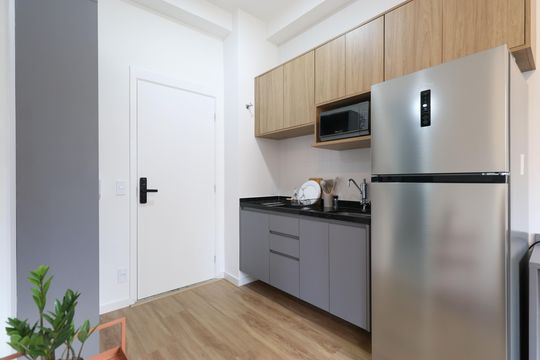 Cozinha  de kitnet/studio para alugar com 1 quarto, 24m² em Pompeia, São Paulo